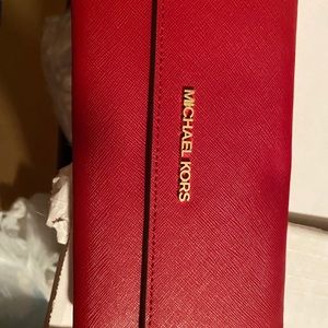 Michael kors wallet